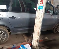 Single phase 2post lift - Image 4/4