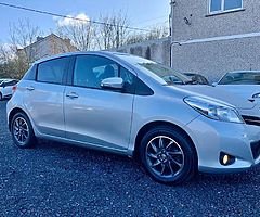2013 Toyota Yaris Finance this car from €35 P/W - Image 1/10