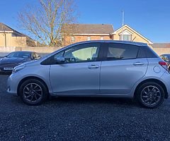 2013 Toyota Yaris Finance this car from €35 P/W - Image 6/10