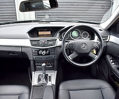 2009 Mercedes E250 CDi SE AUTO - Image 7/9