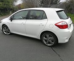 Toyota Auris Hybrid/Self Charging/Low miles/FSH