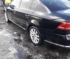 2014/142 Volkswagon Passat  execlucive model for sale,Sat Nav, front and rear Parking sensors, leath - Image 4/10