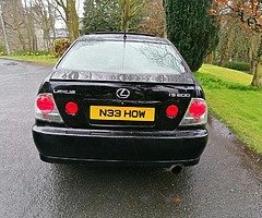 Lexus is200 sport