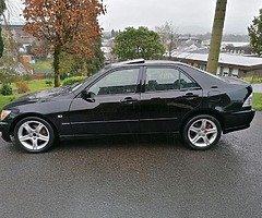 Lexus is200 sport