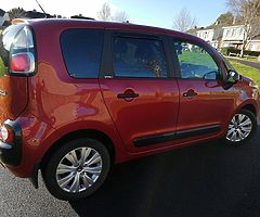 2010 Citoren C3 Picasso 1.6diesel €200tax 2y NCT