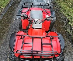 Trx300 Honda bigred