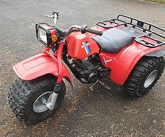 Honda atc 200es trike 1985 big red. Very good condition. Starting and running fine. Only thing that  - Image 3/7