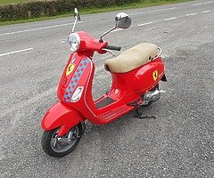 2017 vespa 125 piaggio in good condition on 500 odd miles £1750
