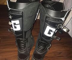 Brand new boots haven’t one them once they are not even broke in yet either