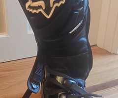 Fox MX tech motocross boots. - Image 4/9