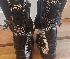 Fox MX tech motocross boots. - Image 5/9