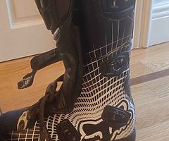 Fox MX tech motocross boots. - Image 6/9