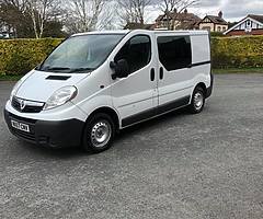 2008 Vivaro 2.0 Psv Oct 3 Seats Good driver Engine & Box no crunches bodywork not bad for year 4 - Image 8/10