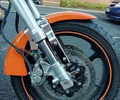 2012 Hyosung GV650. Limited edition, Full history, GENUINE 1400 miles, all MOTS to prove mileage. Lo - Image 4/9