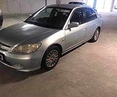 Breaking a 04 civic 1.3 hybrid 190 thousand on the clock. Full leather interior with heated seats , 