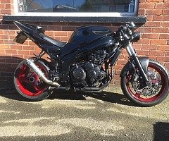 Selling a 2004 triumph Streetfighter with an R1 tail. - Image 7/9