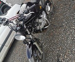 This is an XJ600 cafe/scrambler build