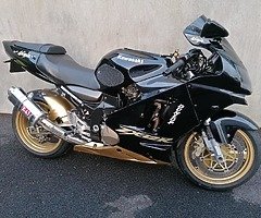 02 zx12r ninja,motd,yoshimura pipe,cobra alarm,new battery recent new back tyre,steering damper, few - Image 3/5