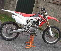2017 crf250 well minded bike , new tyres chain and sprockets. Bike hasnt got much use. Has map switc