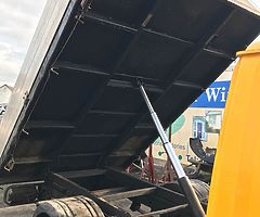 10-5 long 6-5 wide Aluminium￼ drop sides steel Frame￼ an Floor￼ no rot can been seen working before  - Image 5/8