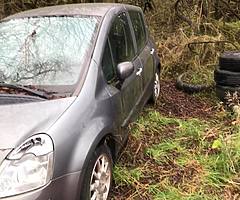 2007 Renault modus for breaking 1.5 diesel 84bhp body work and interior is in good condition engine 