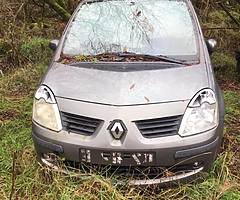 2007 Renault modus for breaking 1.5 diesel 84bhp body work and interior is in good condition engine 