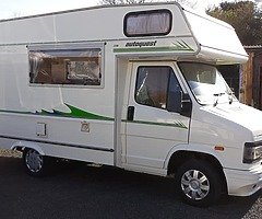 2.5 diesel it is in mint condition all mod cons really ur ready to rock and roll when all this is ov