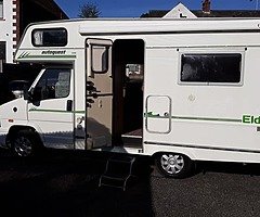 2.5 diesel it is in mint condition all mod cons really ur ready to rock and roll when all this is ov