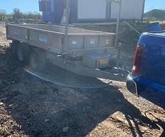 Dale kane 10x5 tipping trailer new battery and lights great trailer