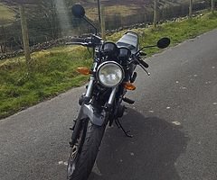 1999 Suzuki GS500E . Mot'd to end of November. New fork seals and oil. New oil and filter. Oxford he
