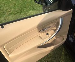 141 BMW 320 Business Edition - Image 4/10