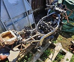 Suzuki 400 GK 73a parts send me a message of any interest - Image 6/10