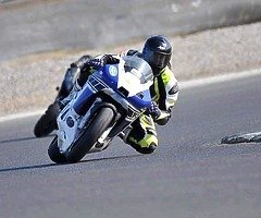 Yamaha R6 5eb 01 pre-injection racebike for sale.