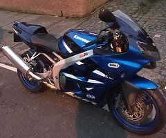 Selling a low miles zx6r. with 12 months MOT - Image 7/10