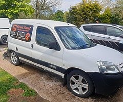 2004 berlingo has no 5th gear put a new gearbox and clutch in it last Christmas and 5th gear went in - Image 4/4