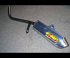 Am lookin a Yamaha blaster Exhaust back bit standard r fmf r anyone that’s out der cash waitin