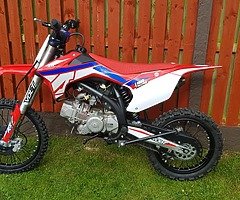 Only few months old...still under warranty....cost €1650 new....spotless bike..big wheels..19 front  - Image 6/9