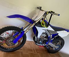 YZF450 2015 Fuel Injection