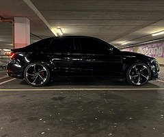 Looking for a set of 5x112 Bola b1s may consider other types or swap wheels in pic tyres must.