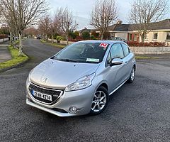 2013 Peugeot 208 1.2 With Extras | PRICE DROP