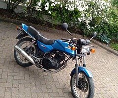 Honda cb250rs