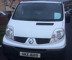 PRICE DROPP!!!! £2500 ono 2010 renault traffic - Image 3/4