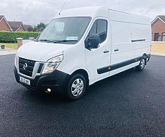 Nissan NV400