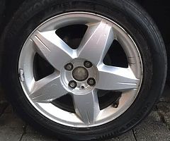 Looking for 1 alloy wheel for renault megan, size is 16,,