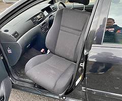 Swivel car seat and Toyota Corolla