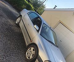 Toyota avensis diesel 2000 245000 miles full service history from new