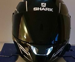 shark skwal 2 motorbike helmet