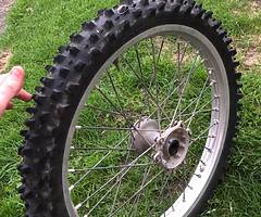 2002-2007 cr125 front wheel