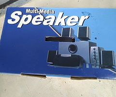 Multi media speaker