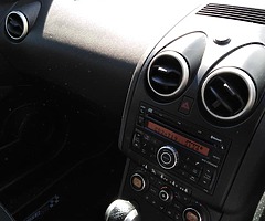 Nissan Qashqai - Image 9/10